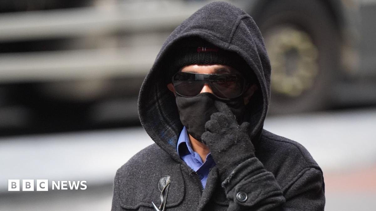 Civil servant faked illness so he could juggle five jobs from home, court hears